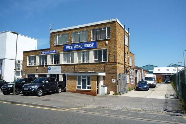 Office to let in Westward House, Glebeland Road, Camberley