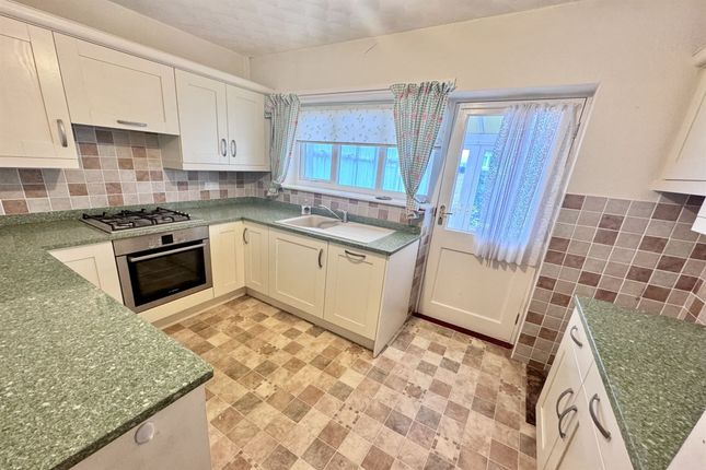 95 Horse Fair Avenue, High Peak photo 3