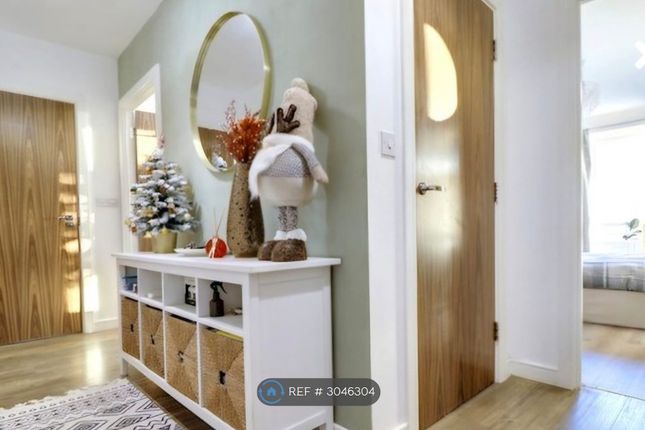 Sandy House, Sackett Road, London photo 4