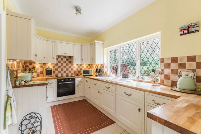 Thornleigh Cromer Road, Holt photo 3