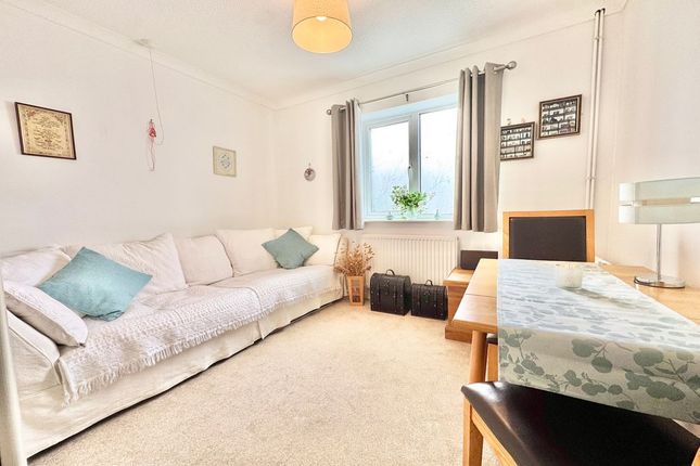 15, Lansdown Gardens, Weston-Super-Mare photo 4