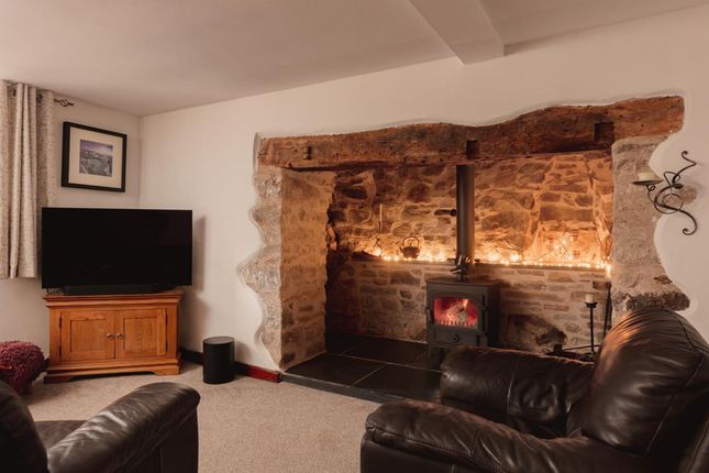 Waungron Uchaf, Velfrey Road, Whitland photo 3