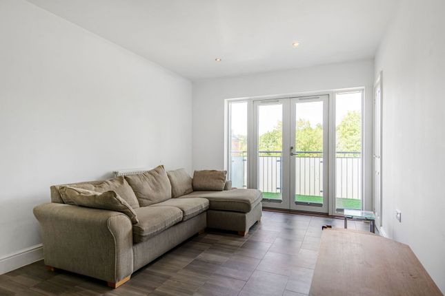 Maven Court, 1,Flat 63, Sudbury Hill, Harrow photo 4