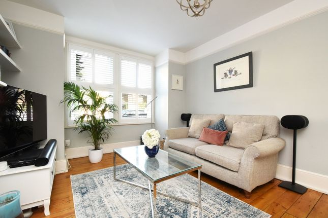 98, Queenswood Road, London photo 3