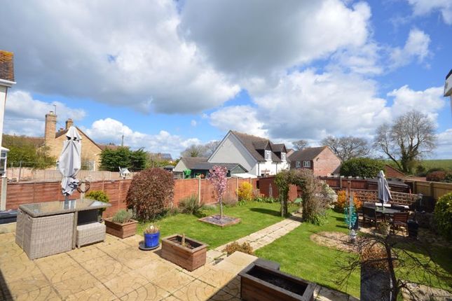 Detached bungalow for sale in Ickford Road, Tiddington, Thame