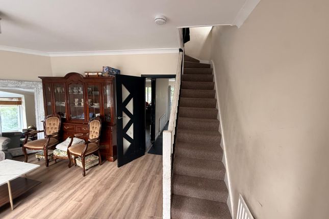97, Webb Lane, Birmingham photo 3