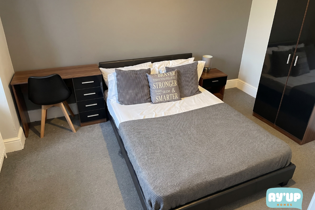 Room 1, 37 Clifton Lane, Rotherham photo 2