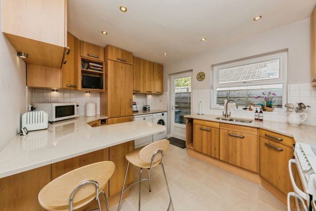8, Peterborough Close, Cheshire photo 4