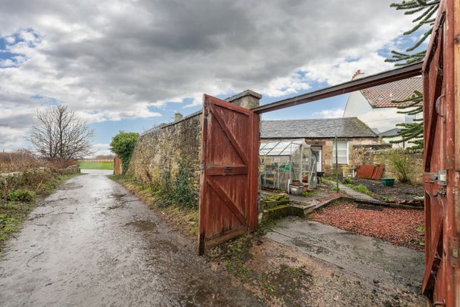 Thumbnail Cottage for sale in 254 Church Street, Tranent