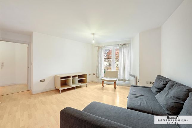 1-bed flat on Flat 9, 230 Ferndale Road, London, £295,000