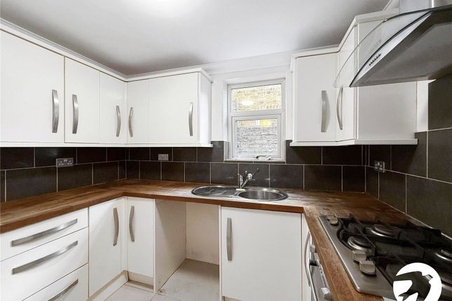 Frindsbury Road, Rochester photo 4