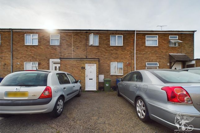 Thumbnail Terraced house for sale in Pageant Close, Tilbury