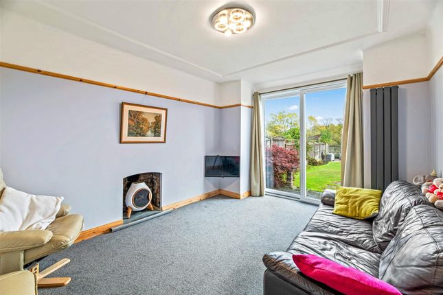 21 Heath Road, Warrington photo 4