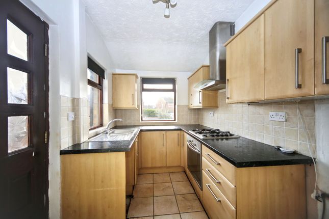 31 Church Lane, Wigan photo 3