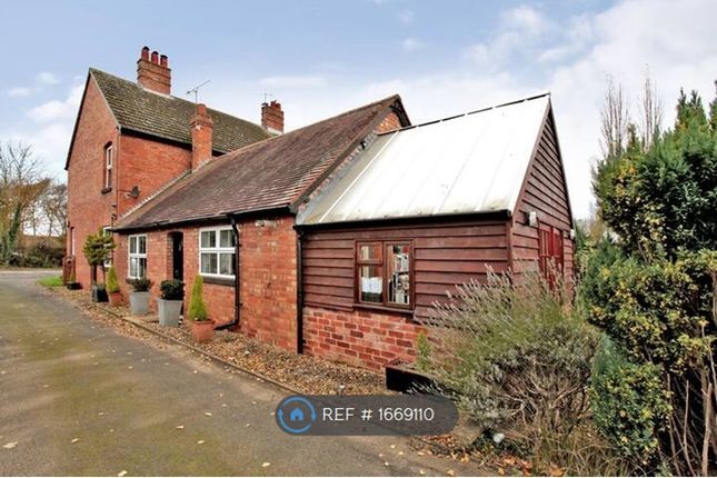 Thumbnail Semi-detached house to rent in Crown East Lane, Worcester