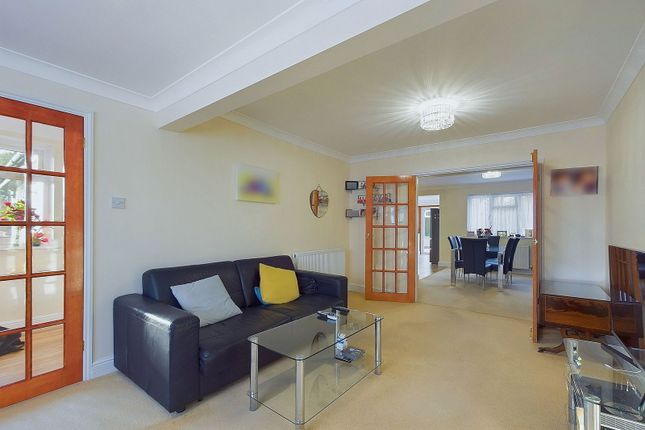11, Newling Way, Worthing photo 3