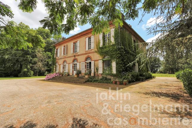 Country house for sale in France, Occitania, Haute-Garonne, Auterive