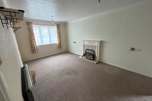 10, Kingsgate, Exeter photo 3