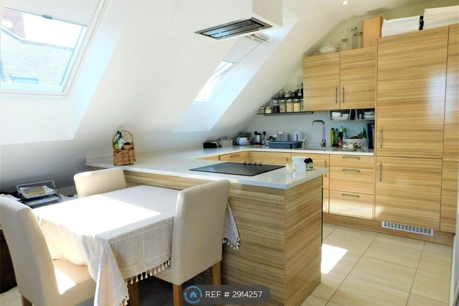 Apartment  Seagrove, Harold Road, Frinton-On-Sea photo 4
