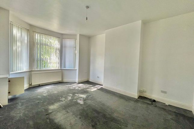 8, Alpha Drive, Merseyside photo 3