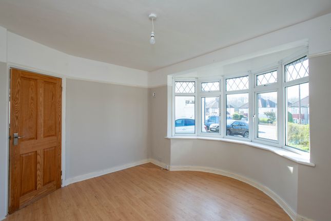 42, Warren Drive, Kent photo 2