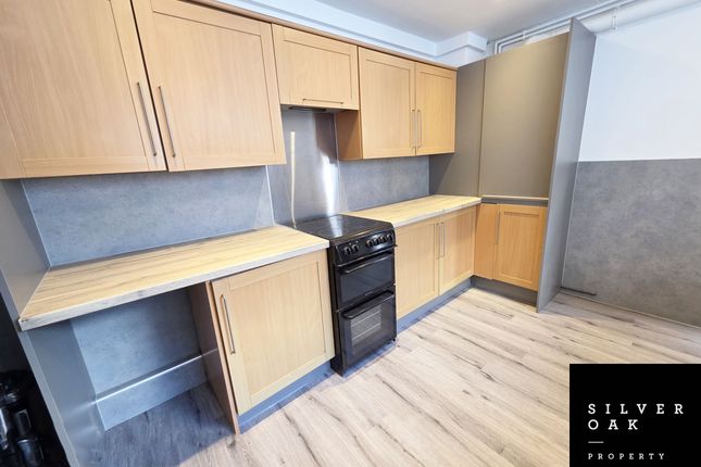9 Rhandir Terrace, Llanelli photo 3