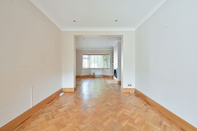 Coates Way, WD25, Watford photo 4