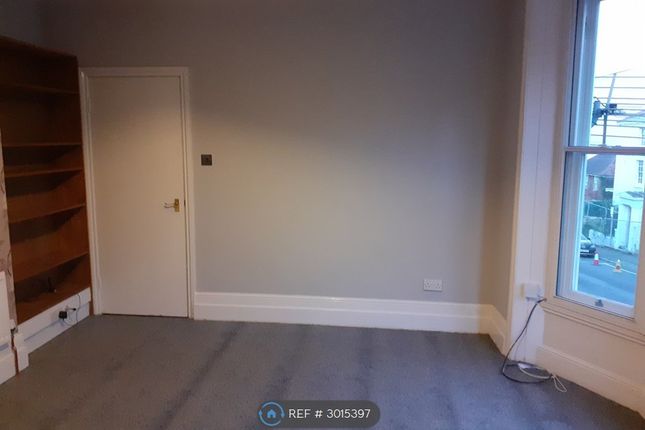 Flat, George Street, Ryde photo 4