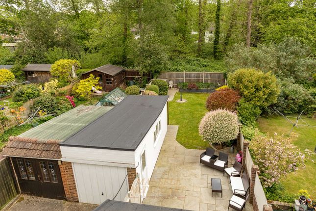 57 Crossways, Crawley photo 3