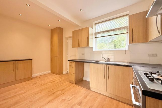 108, Hartley Brook Avenue, Sheffield photo 3