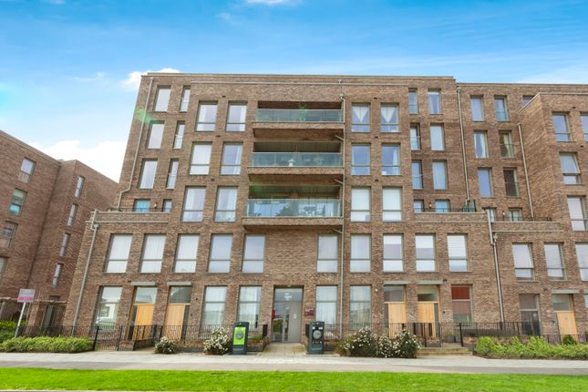 Flat for sale in Northgate Road, Barking