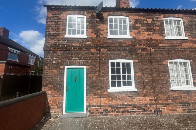 2-bed house on 1, Redbourne Street, Scunthorpe, £600/mo