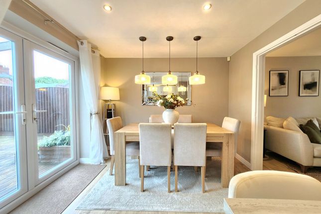11 Wade Avenue, Warrington photo 3