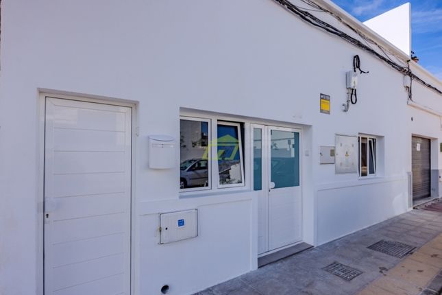 Thumbnail Apartment for sale in Arrecife, Lanzarote, Spain