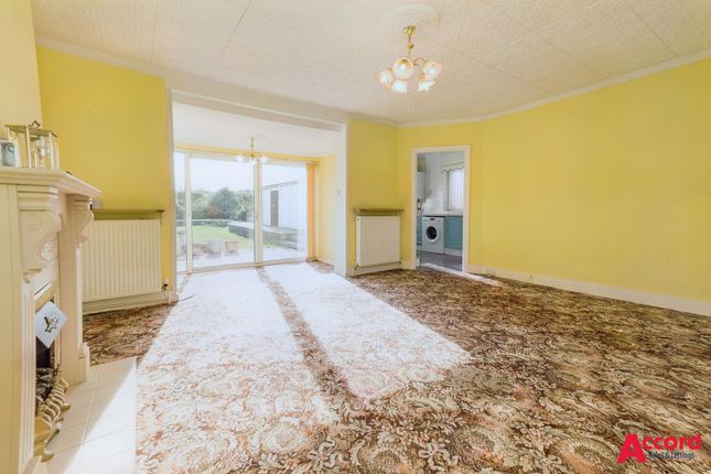 Semi-detached bungalow for sale in Heather Close, Romford