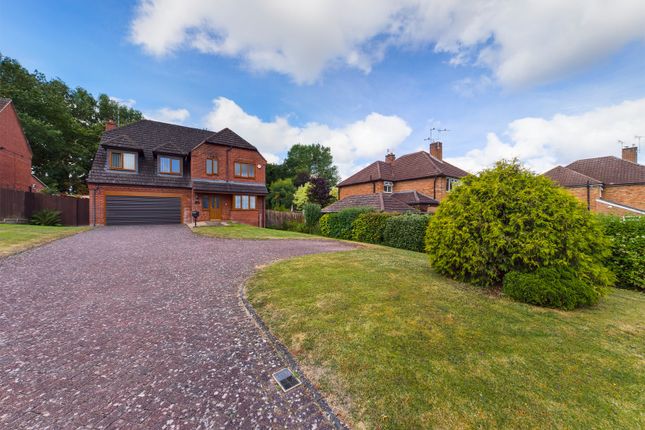 Thumbnail Detached house for sale in Bosworth Close, Baginton, Coventry