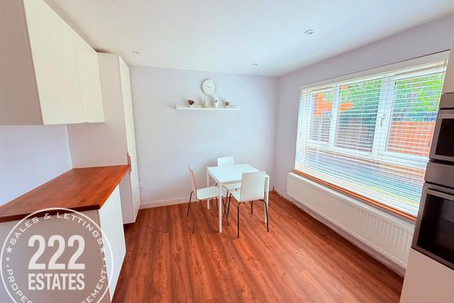 1, Whitworth Close, Warrington photo 5