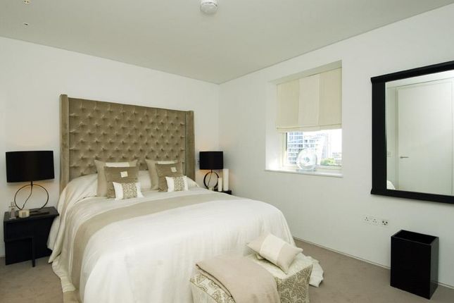 Boydell Court, 1104 Boydell Court, St Johns Wood Park, St Johns Wood photo 5