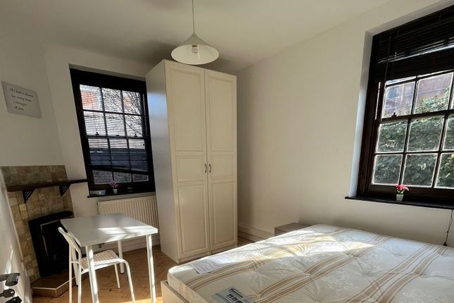 Thumbnail Room to rent in Moodkee Street, London