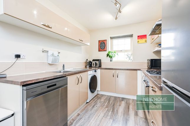 33a, Norfolk Avenue, Huddersfield photo 4