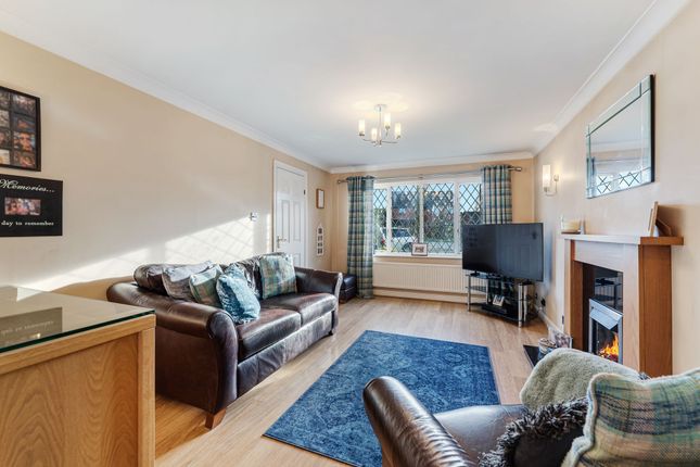 5 Wendlebury Close, Leigh photo 4