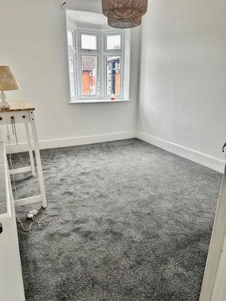 31, clarendon garden photo 3