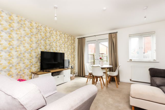 49, Waterside Road, Wellingborough photo 4