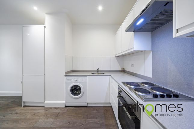 Thumbnail Flat to rent in High Street, Potters Bar