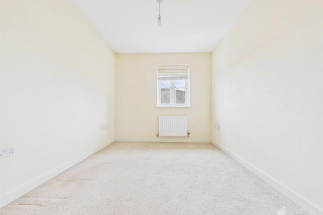 Flat 8, Mendip Lodge, Mendip Way, Great Ashby, Stevenage photo 4