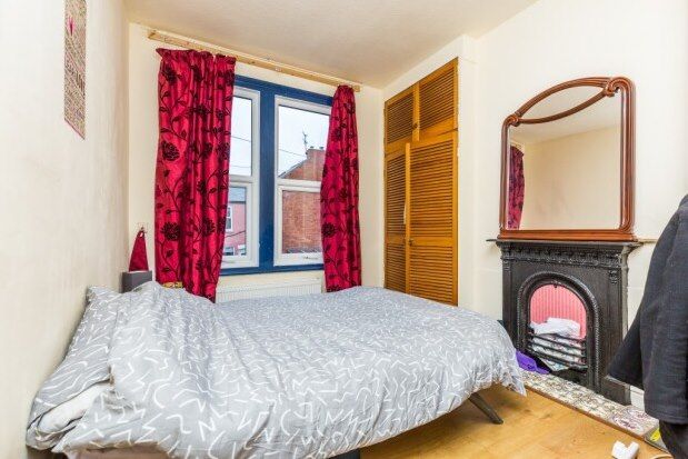 Terraced house to rent in York Avenue, Lincoln