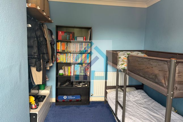 9 Heysham Road, Southampton photo 3