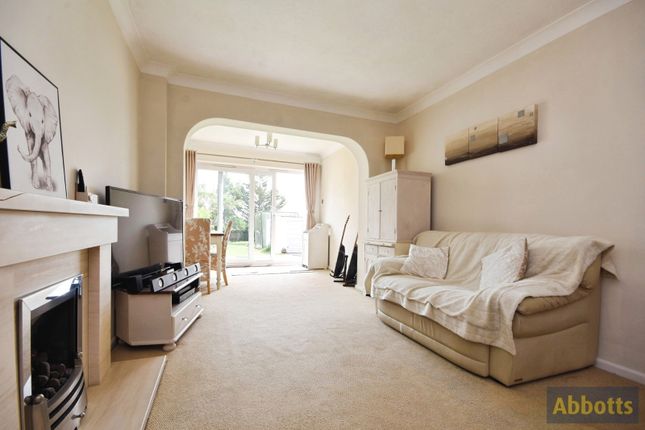 45, Clifton Avenue, Essex photo 4