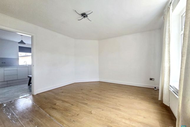 15, Woodhorn Crescent, Newbiggin-by-the-Sea photo 4