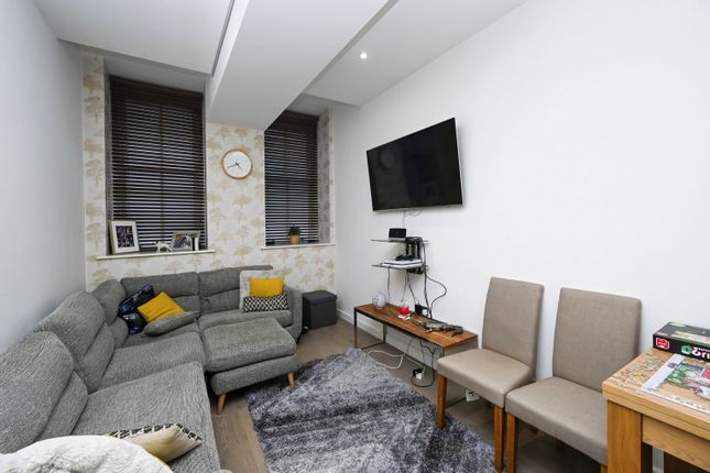 Flat for sale in Hounds Gate, Nottingham